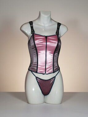 NWT Escante 39030 Pink Lingerie Set with Thong size Small